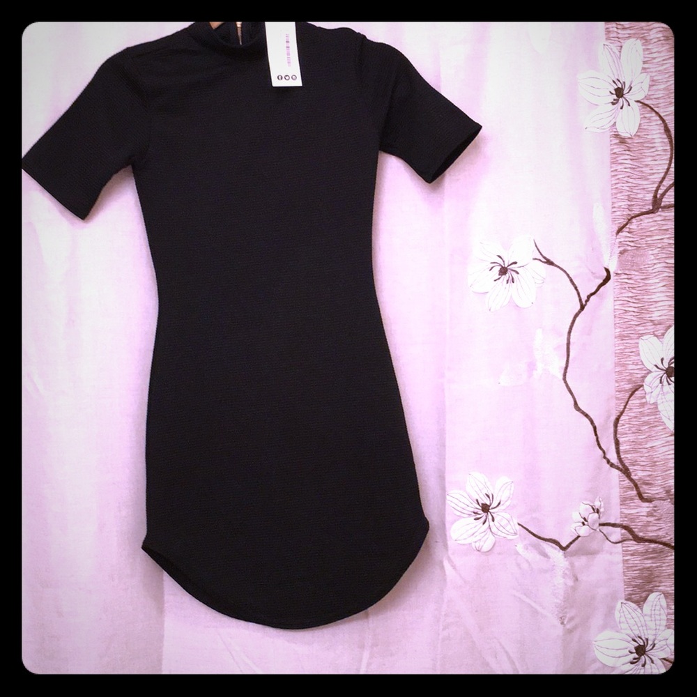 Ribbed curved hem bodycon dress - size 2-4 uS